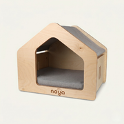 Sade – Minimal Ahşap Kedi & Köpek Evi